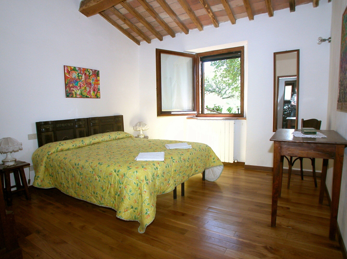 Bedroom 3, Scenic Tuscan Farmhouse, Siena