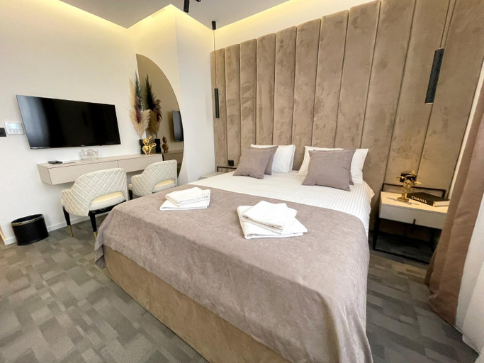 Bedroom 10