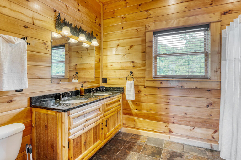 Room 4, Pine Rise by Avantstay 10mins to Pigeon Forge, Sevier