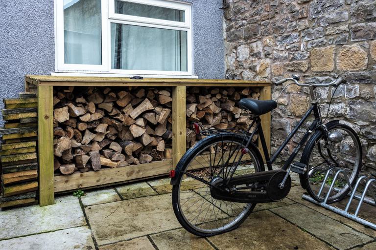 Exterior & Views, The First Hurdle Guest House, Gloucestershire