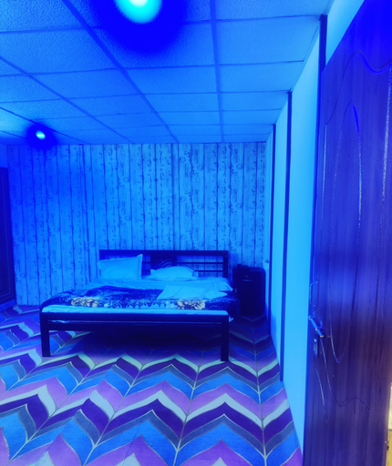 Bedroom 3, Maple Tree resort & restaurant, Allahabad