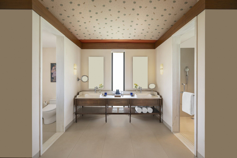 Bathroom, The Oberoi Vindhyavilas, Umaria