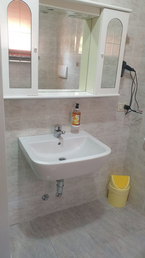 Bathroom 5, Casa ATENA, Bergamo