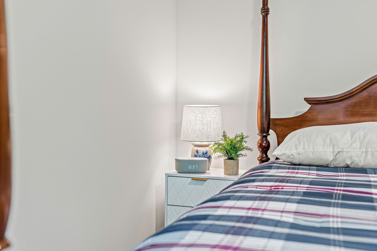 Bedroom 2, Happy Trails Chalet by Avantstay Sauna Deck Private Community Beach Access, Monroe