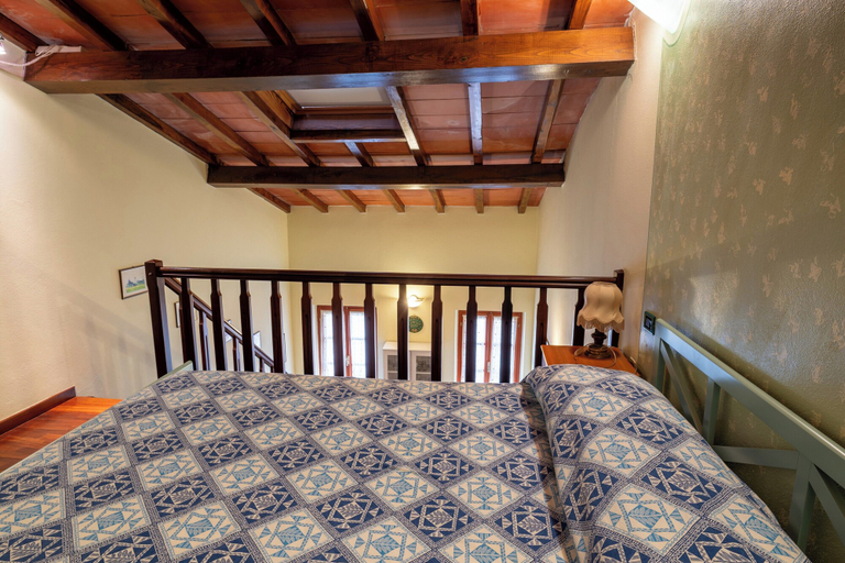 Room 2, Cozy Pietrasanta Central Apartment With Loft, Lucca