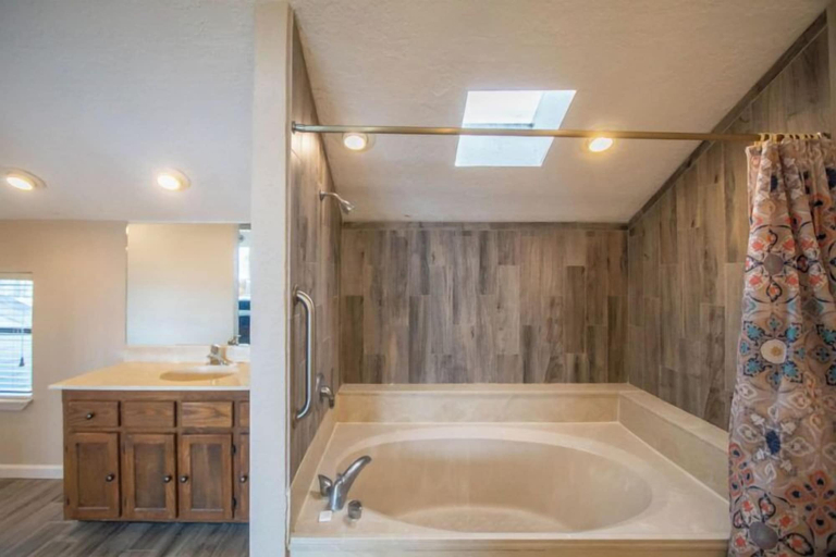 Bathroom 3, The Landing at Seven Coves, Montgomery