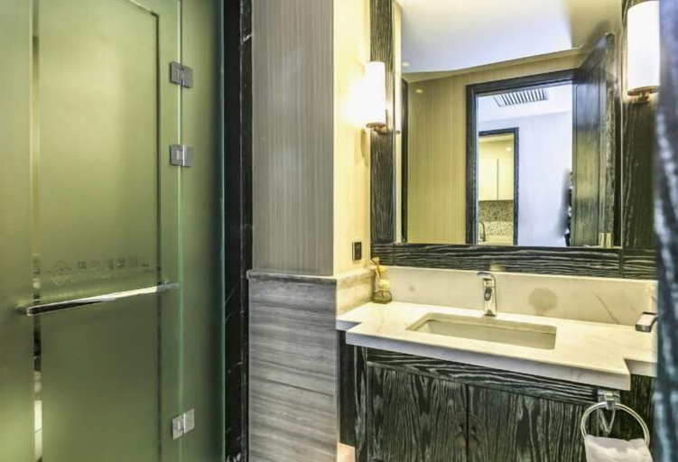Bathroom 4, Regao Hot Spring Hotel, Fushun