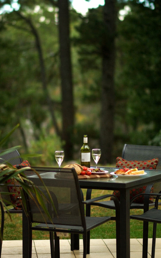 Food & Drinks, Falls Mountain Retreat, Blue Mountains