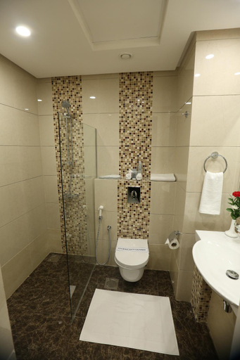 Bathroom 3