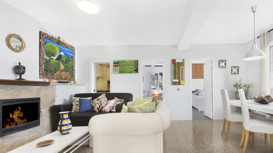 Room 2, Palmeras in Lloret de Mar, Girona
