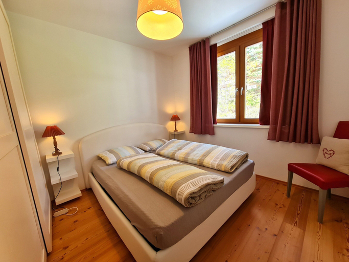 Room 4, Central Vacation Apartment With View, Spittal an der Drau
