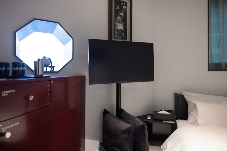 Bedroom 13