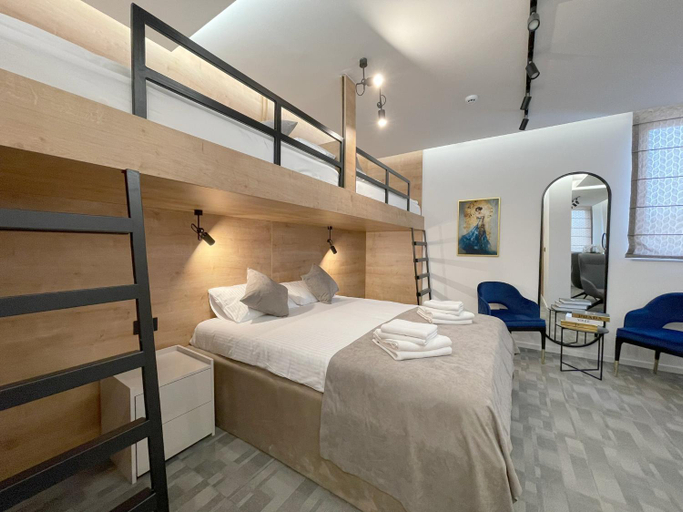 Bedroom 9