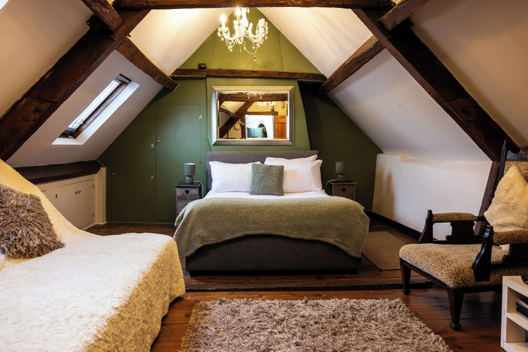 Bedroom 3, The First Hurdle Guest House, Gloucestershire
