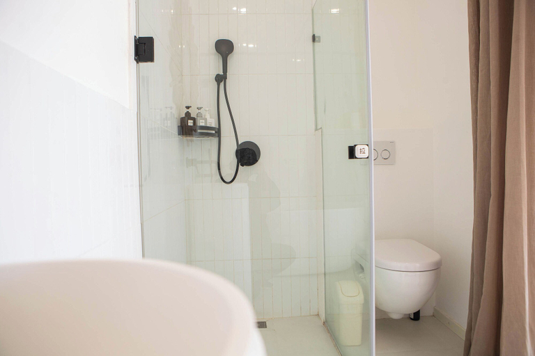 Bathroom 6
