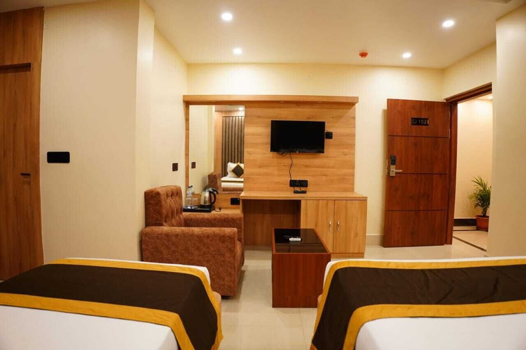 Others 3, The Marutinandan Grand, Deoghar