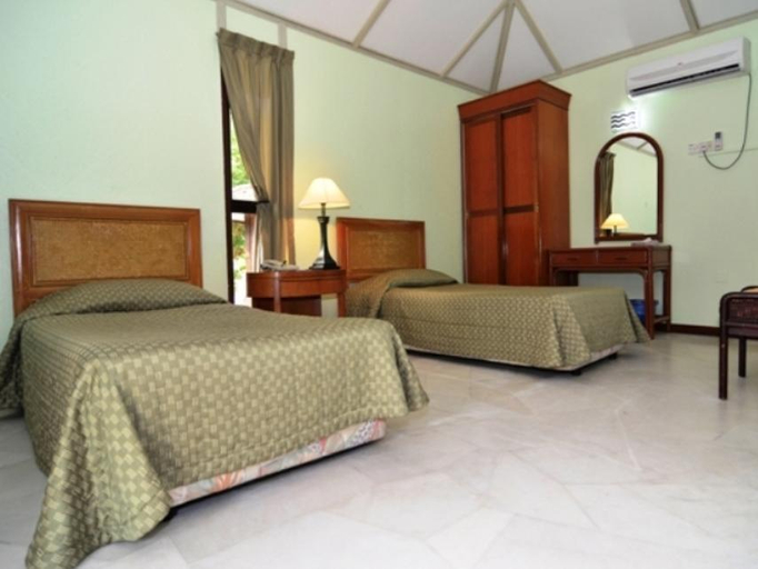 Bedroom 3, Puteri Bayu Beach Resort, Manjung