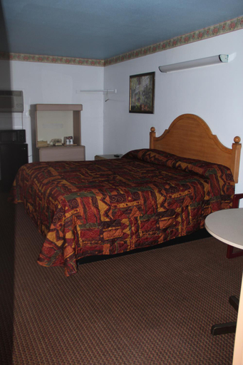 Bedroom 2, Choice Inn San Antonio, Bexar