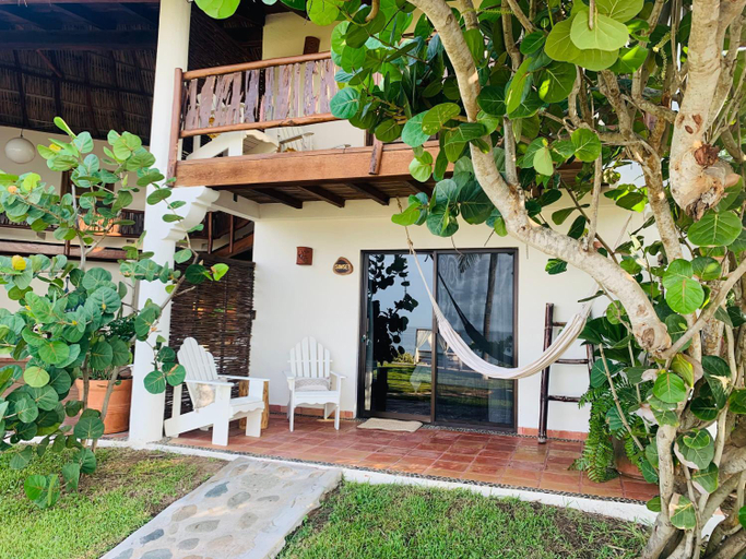 Others 3, Casa Manzanillo - Point Room - Ocean Front Room at Exceptional Beach Front Location, La Union