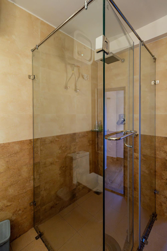 Bathroom, Purna, Gandaki