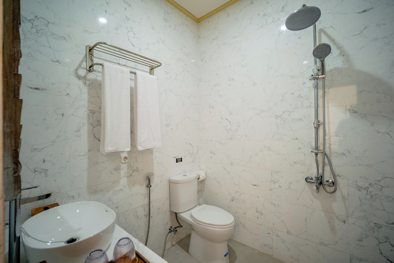 Bathroom 5, The Witari Kintamani, Bangli