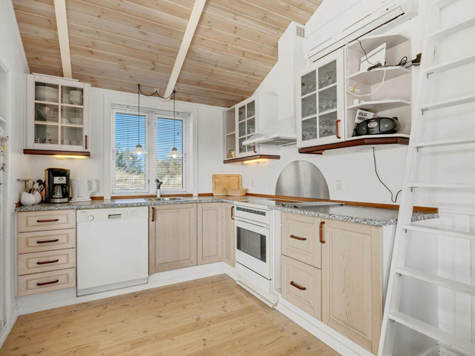 Others 2, 5 Star Holiday Home in Lokken, Jammerbugt