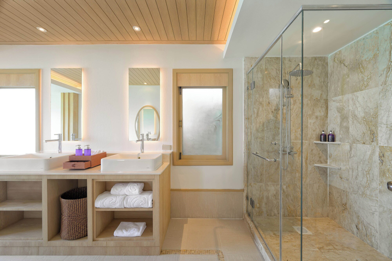 Bathroom 5, Centara Villas Phi Phi Island, Mueang Krabi
