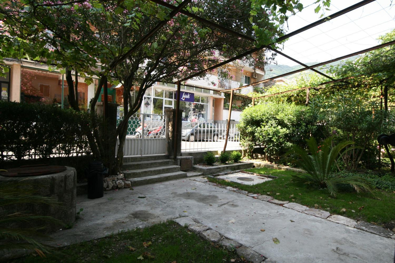 Others 5, House 561