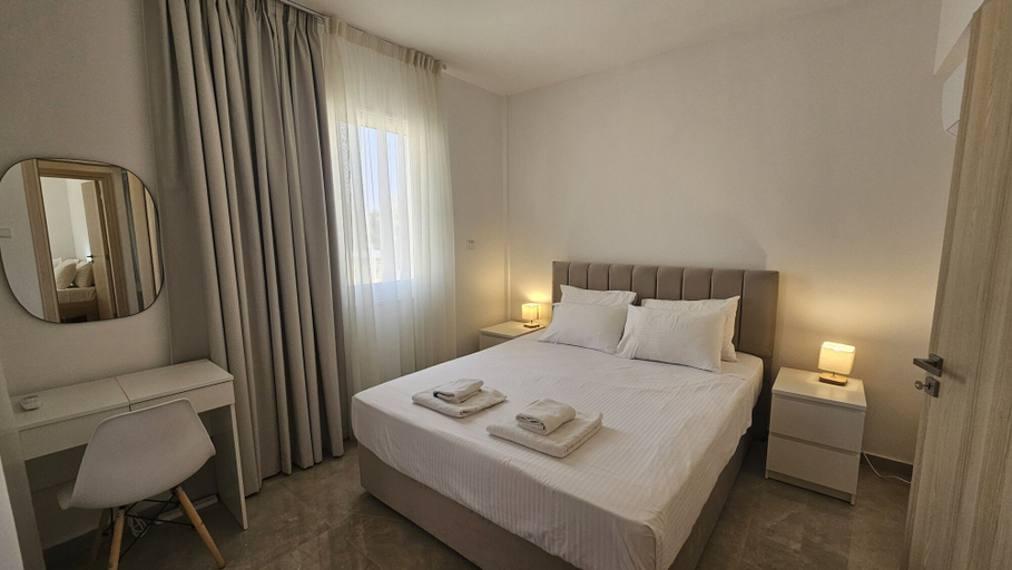 Room 3, 154 LCA - Stay Local Apartment, Larnaca