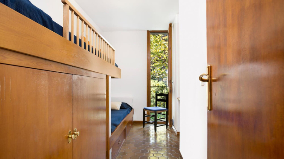 Room 2, Rosamar in Llafranc With 3 Bedrooms and 2 Bathrooms, Girona