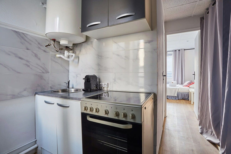 Private kitchen 3, Nice Studio Beaubourg/le Marais 6, Paris