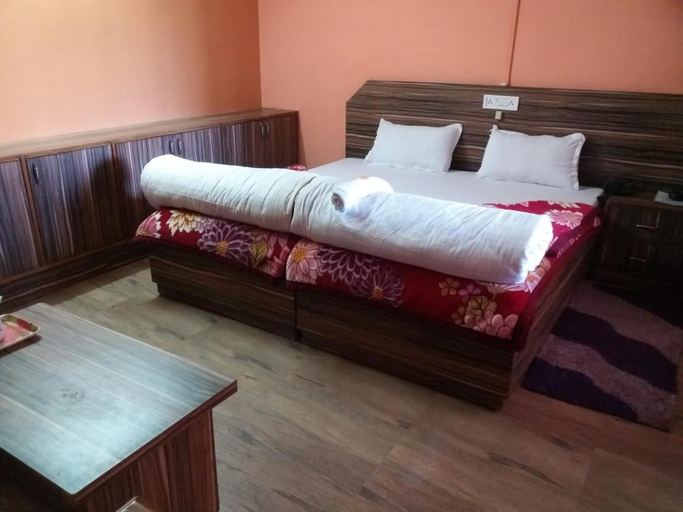 Others 5, Vamoose Menda-La, Tawang