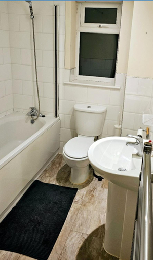 Bathroom 5, Extra Large Bedroom Dartford, Kent