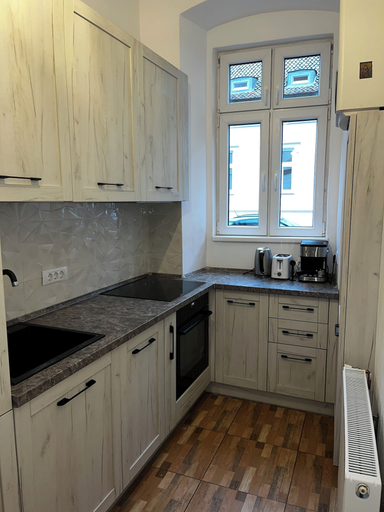 Others 5, Suite 49, Brasov