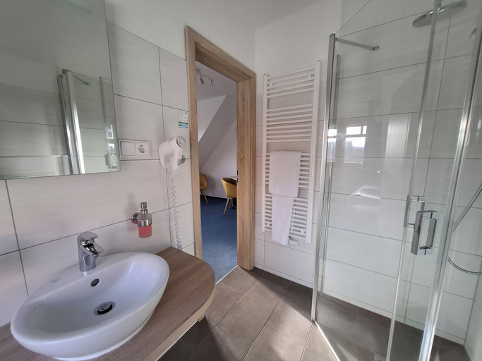 Bathroom 5, Hotel Bike & Hike, Hersfeld-Rotenburg