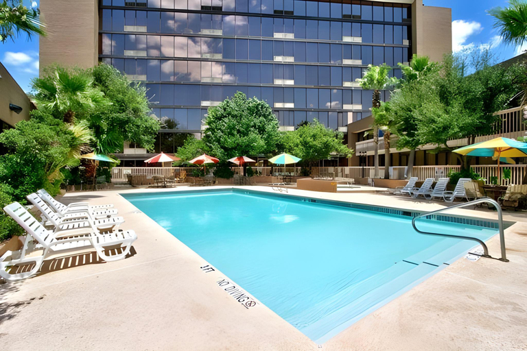 Sport & Beauty 5, MCM Elegante Hotel, Ector