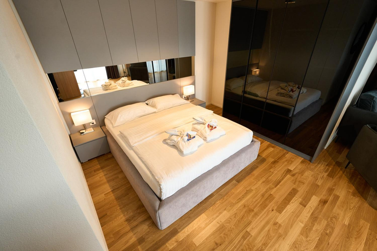Bedroom 25