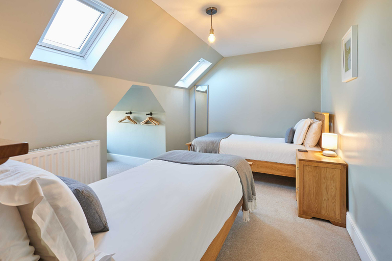 Room 4, Host Stay Peasholm Place, North Yorkshire