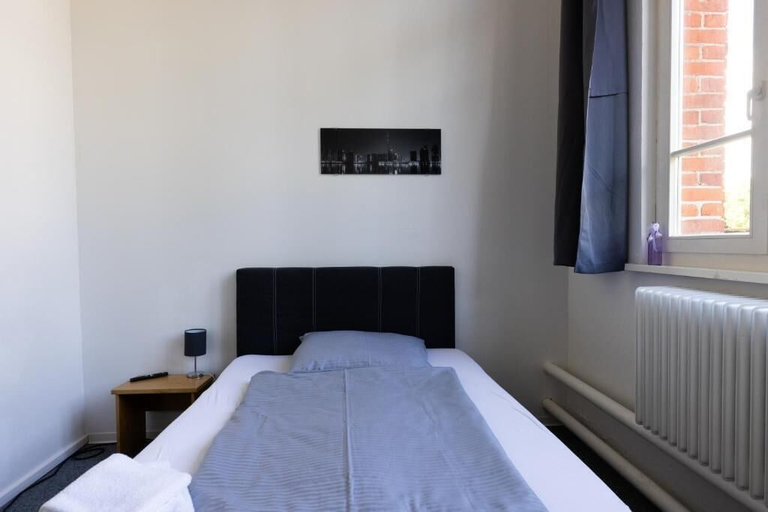 Bedroom 3, Motel Home Wittenau, Berlin