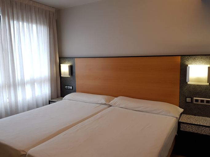 Bedroom 2, Hotel Faranda Express Pathos Gijon, Ascend Hotel Collection, Asturias