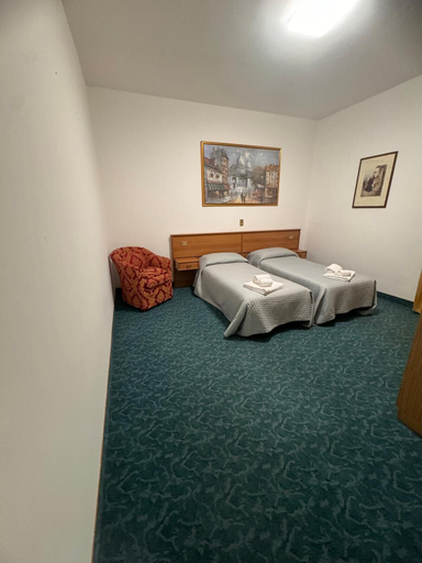 Bedroom 4, HOTEL REY'S, Padua