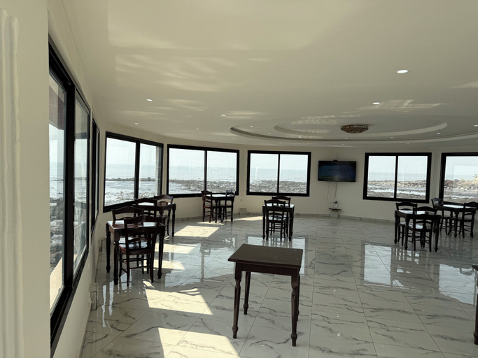 Food & Drinks 4, Setifana Sea view, Conakry