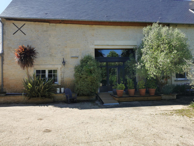Exterior & Views 1, Chambre de l'Iris, Calvados