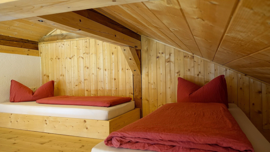 Room 3, Cabin in Stans near Kellerjoch Ski Area, Schwaz