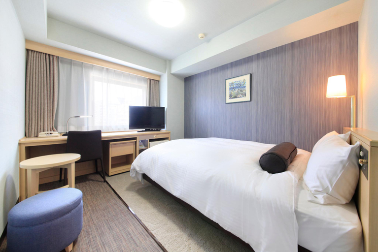 Bedroom 12