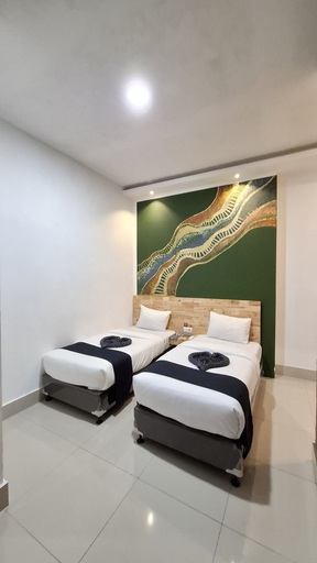 D'Hills Hotel Room Type - Deluxe Twin