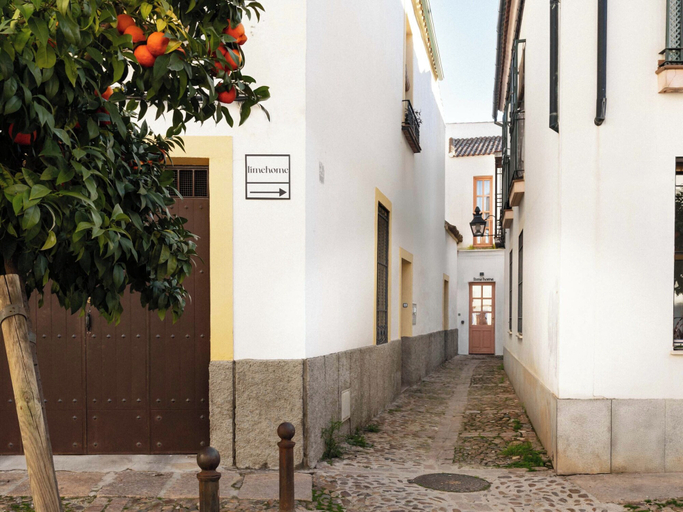 Exterior & Views 2, Limehome Cordoba Calle Pozanco - City Center, Córdoba