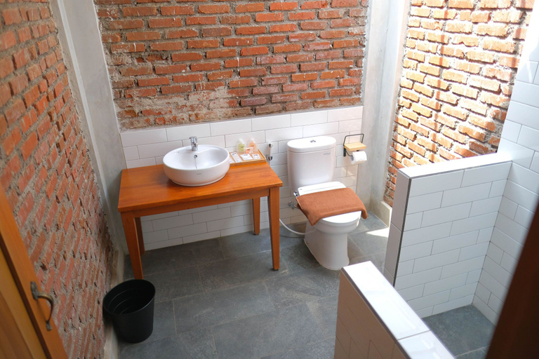 Bathroom 5