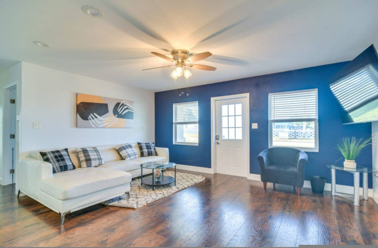 Room 5, Home Close to Clearwater Beach, Pinellas
