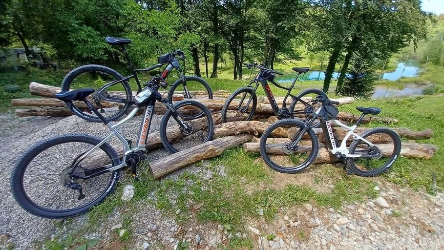 Others 5, Yeti Cabin, Plitvička Jezera